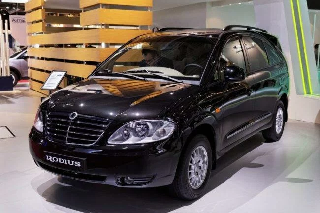 ssangyong rodius